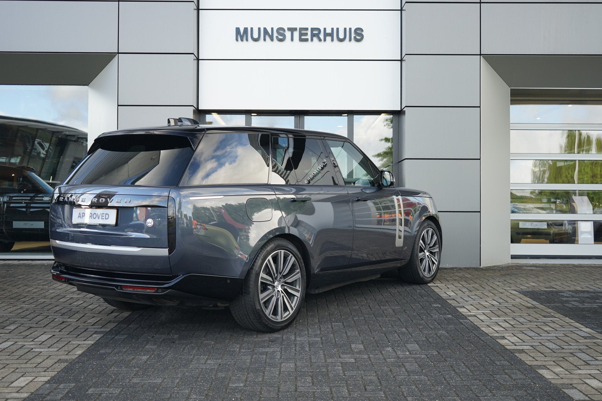 Land Rover Range Rover 3.0 P510e SV PHEV | Massage stoelen |, Automaat, Gebruikt, Euro 6, 510 pk