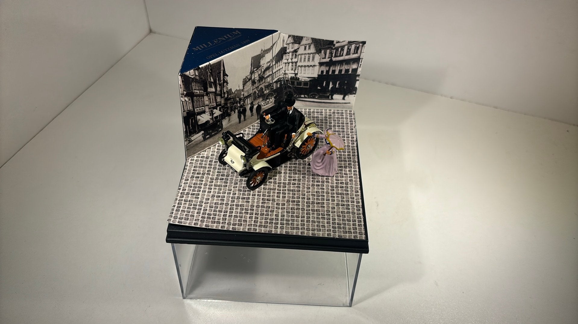 Opel lutzman 1899 vitesse 1.43, Hobby en Vrije tijd, Modelauto's | 1:43, Overige merken, Auto, Ophalen of Verzenden, A