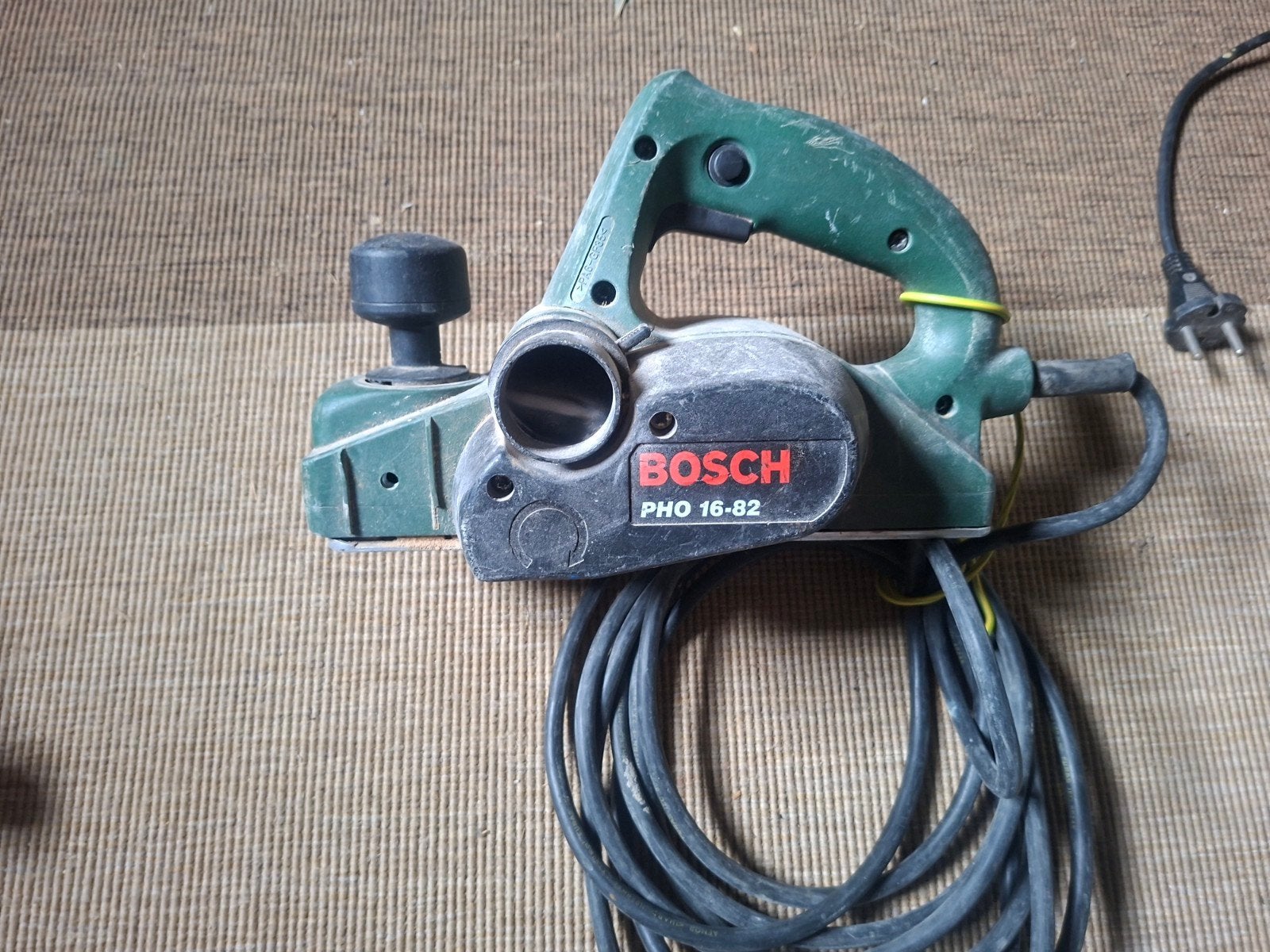 Bosch PHO 16-82 Schaafmachine - Gebruikt maar functioneel, Doe-het-zelf en Verbouw, Ophalen of Verzenden
