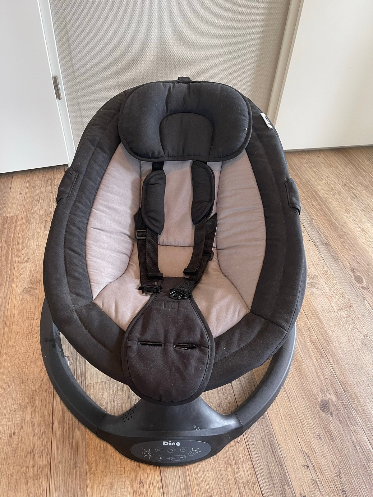 Ding Hugg Swing Babyswing Wipper, Ophalen, Zo goed als nieuw