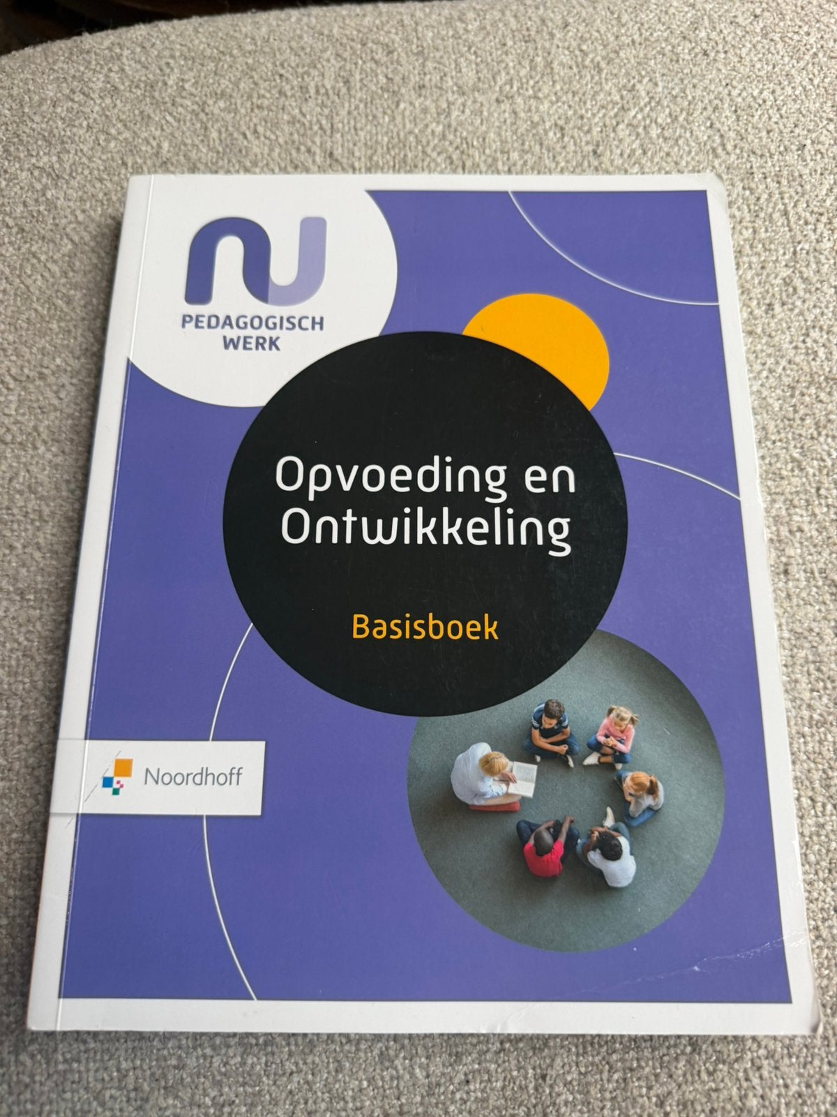 Opvoeding en ontwikkeling basisboek, Ophalen of Verzenden, Zo goed als nieuw, Overige niveaus