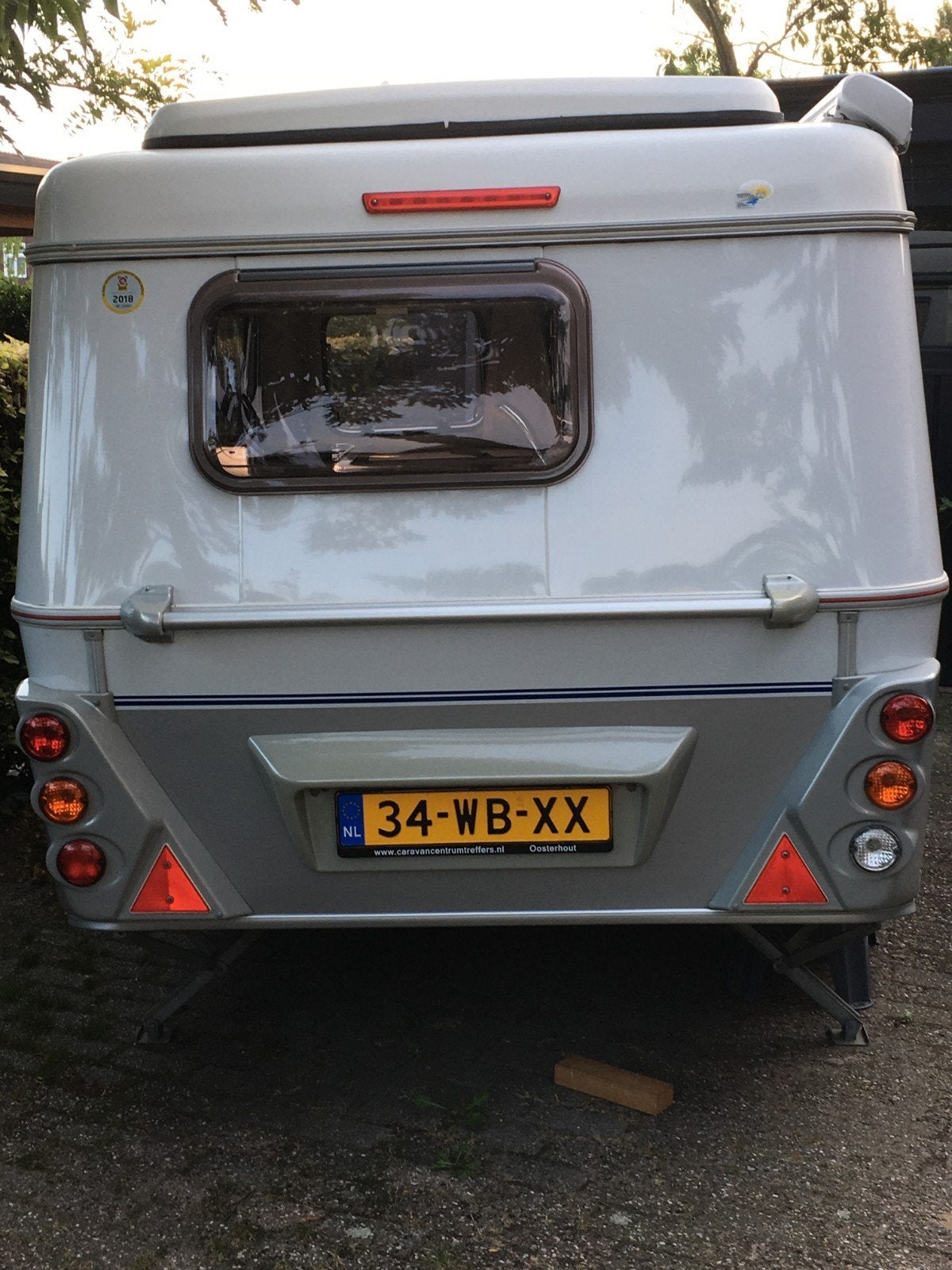 Eriba (touring) 230 gt, Standaardzit, Tot en met 2, Luifel, Particulier