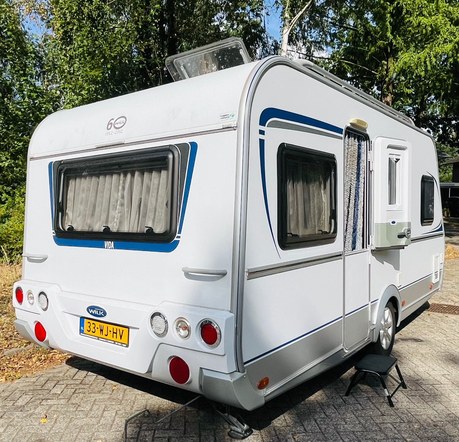 Wilk Vida jubileum uitvoering luxe te koop, Vast bed, Rondzit, Particulier, Schokbreker