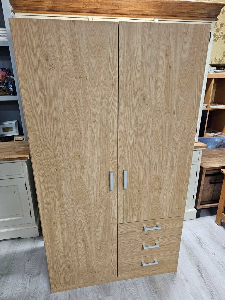 Kledingkast voor €60,-!, Ophalen, Gebruikt, 100 tot 150 cm, Nvt