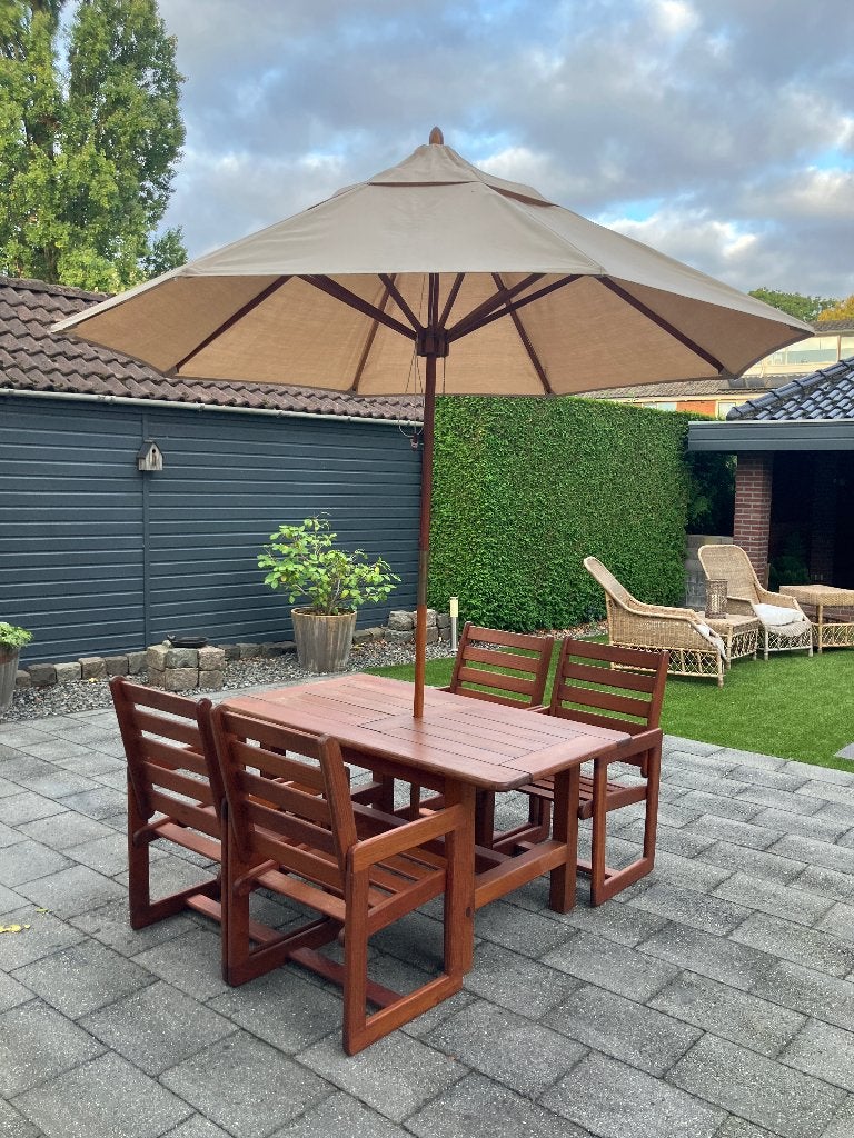 Houten tuinset met parasol en 4 stoelen, Ophalen, 4 zitplaatsen, Gebruikt, Tuinset