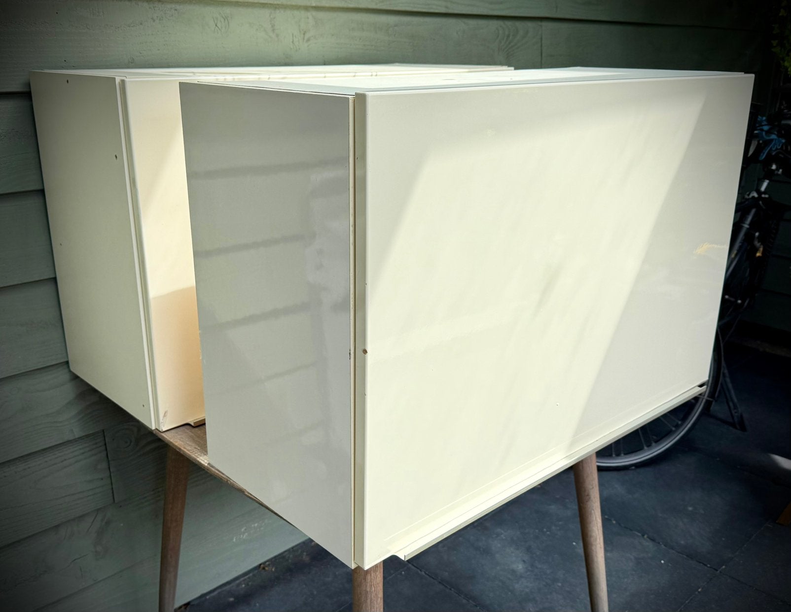 2 hangkasten 89x37x57  GRATIS, Ophalen, Kunststof, Gebruikt, 50 tot 100 cm