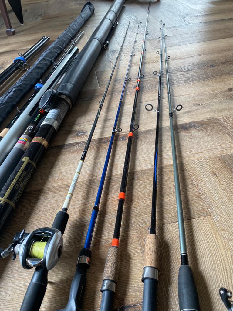 Visspullen verzameling hengels netten en shads, Ophalen, Gebruikt, Complete set