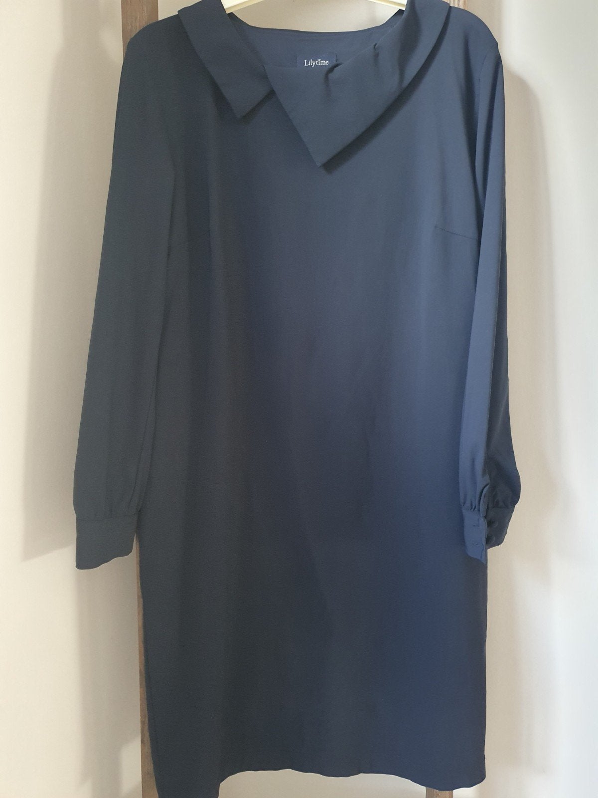 Lilytime donkerblauwe jurk met kraag, Maat 38/40 (M), Blauw, Ophalen of Verzenden, Zo goed als nieuw
