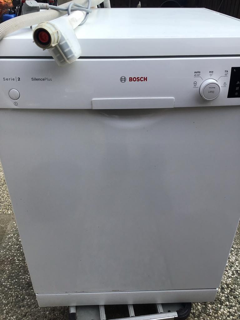 Bosch vrijstaande vaatwasser, Ophalen, Zo goed als nieuw, 85 tot 90 cm