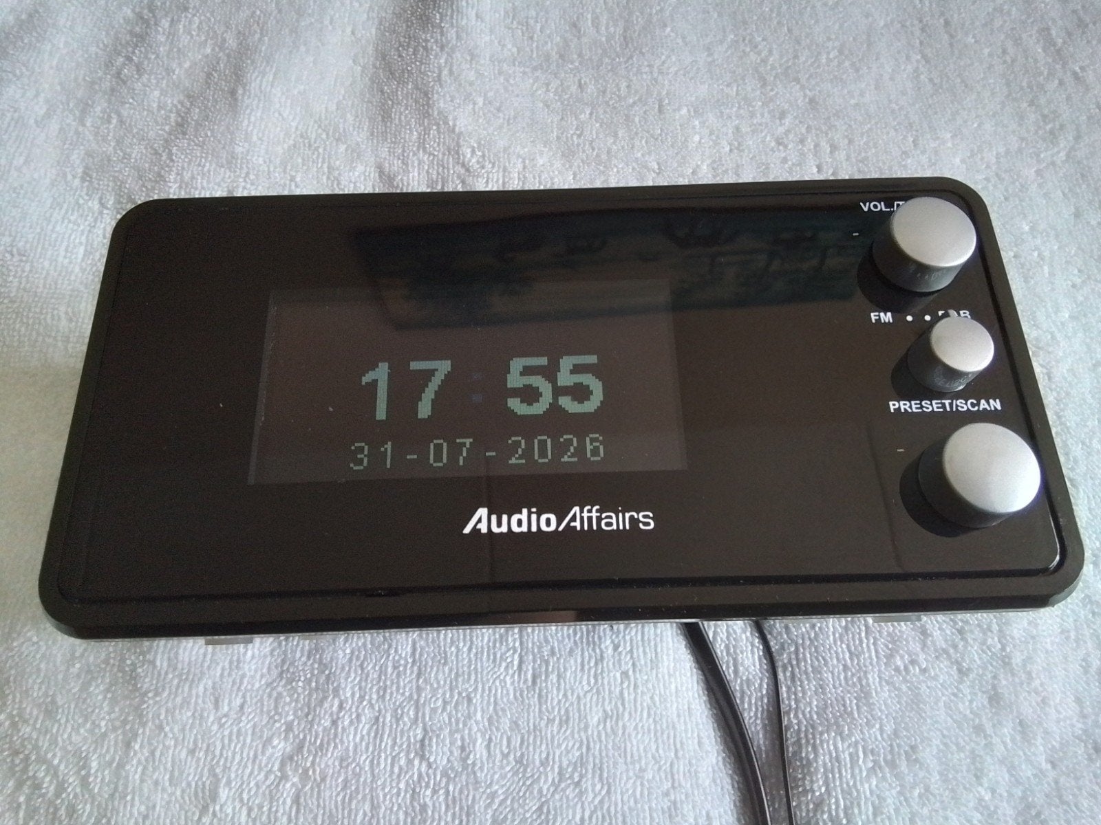Mooie Wekker-radio met DAB+/FM, Ophalen, Zo goed als nieuw, Radio