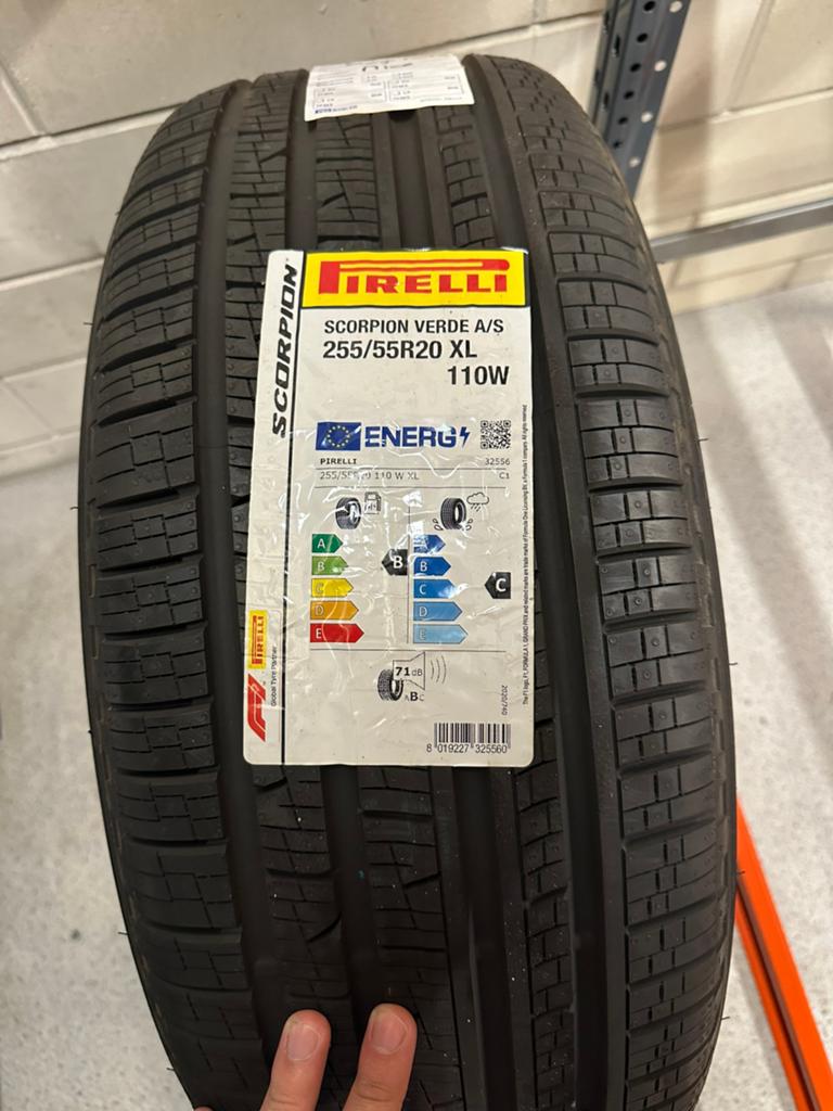 Nieuw! 1x band 255/55R20 Pirelli Scorpion Verde A/S, Ophalen, Nieuw