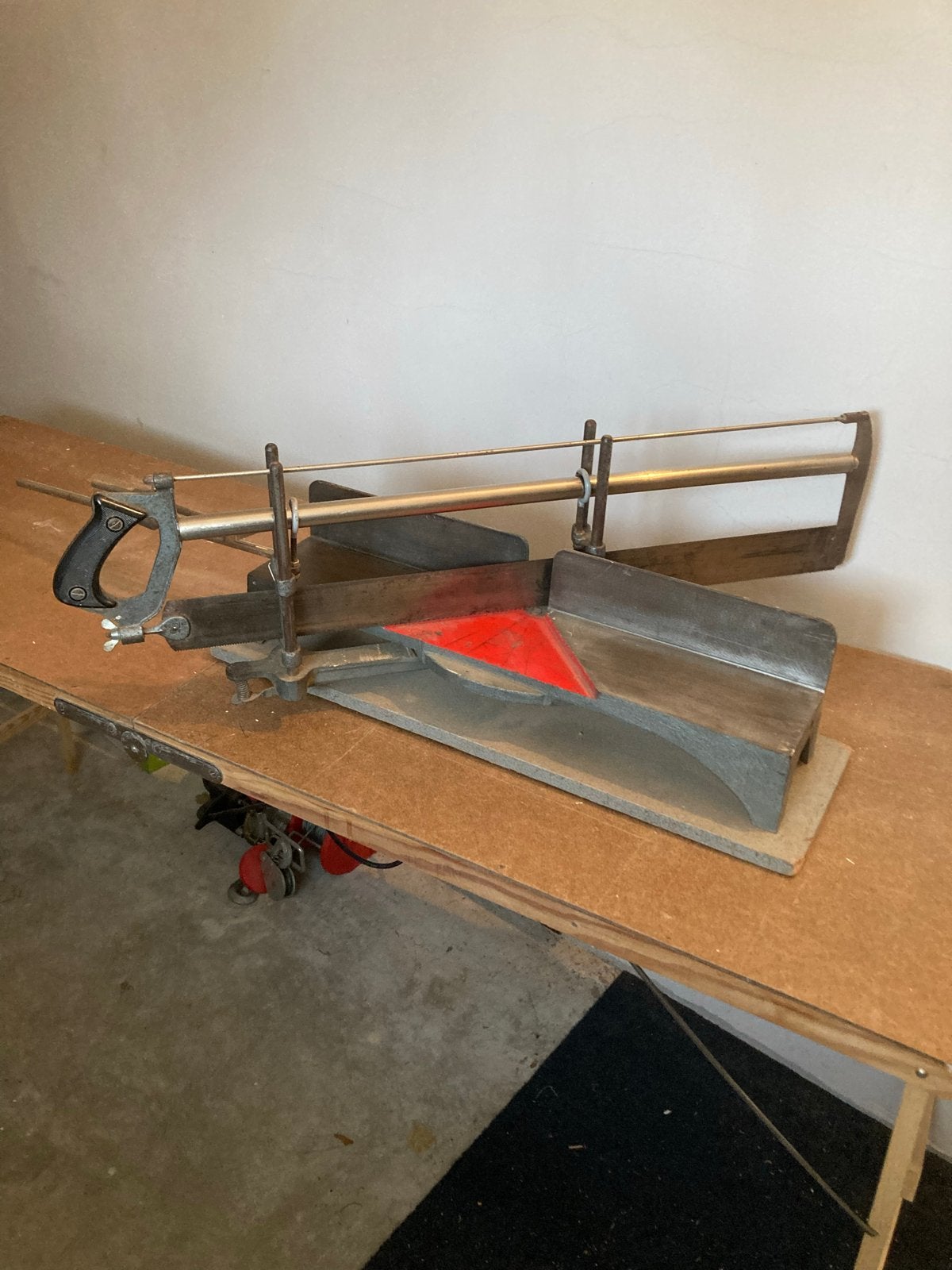 Handzaag met verstekbak - Vintage gereedschap, Ophalen of Verzenden, Gebruikt, Zaag, Overige merken