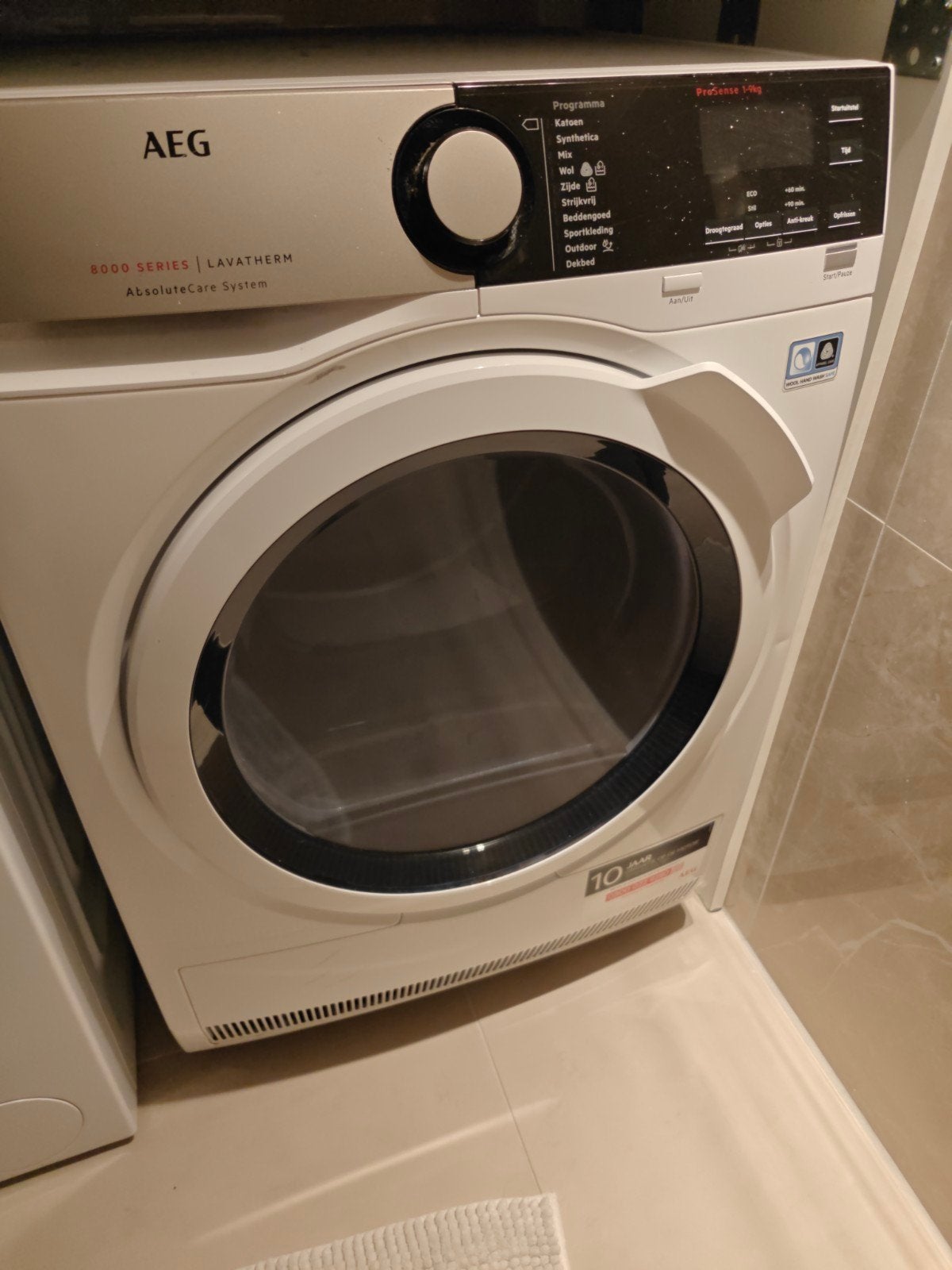 AEG Lavatherm 9kg - 8000 Serie Droger - Werkt, maar maakt ge, Ophalen, Gebruikt, Voorlader