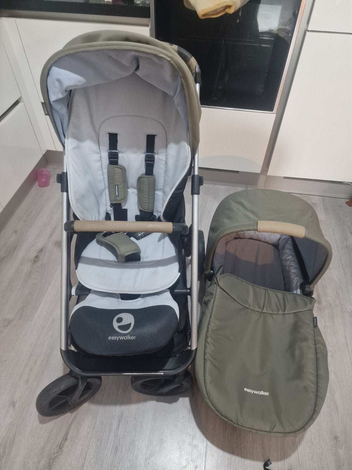 Easywalker Harvey 2 Combiwagen met Reiswieg en Adapters, Ophalen, Gebruikt, Overige merken, Met reiswieg