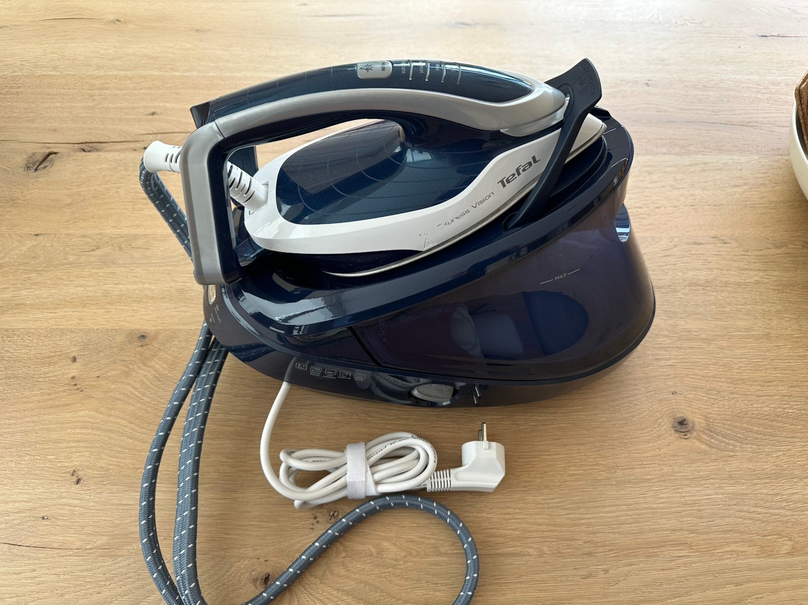 Tefal Pro Express. Vision GV 9812 stoomgenerator 3000W, Ophalen of Verzenden, Gebruikt, Strijkijzer met snoer