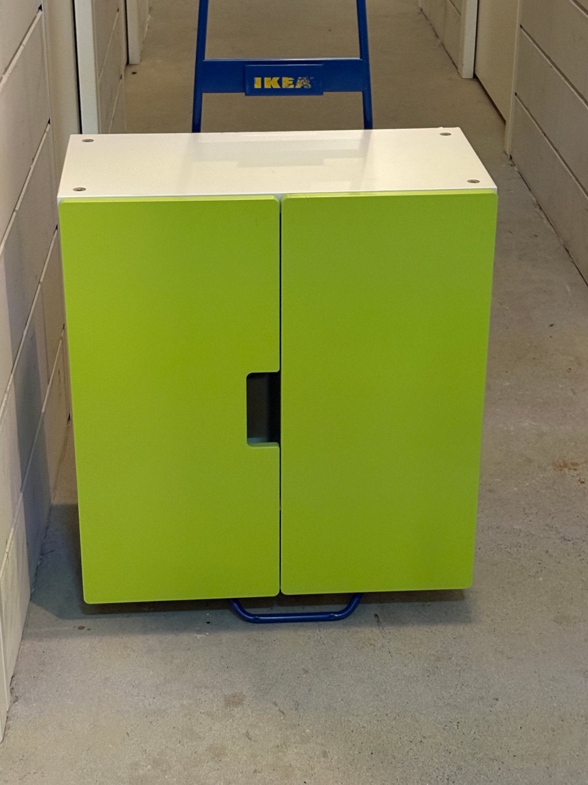 IKEA Stuva kastje met deuren, Verzenden