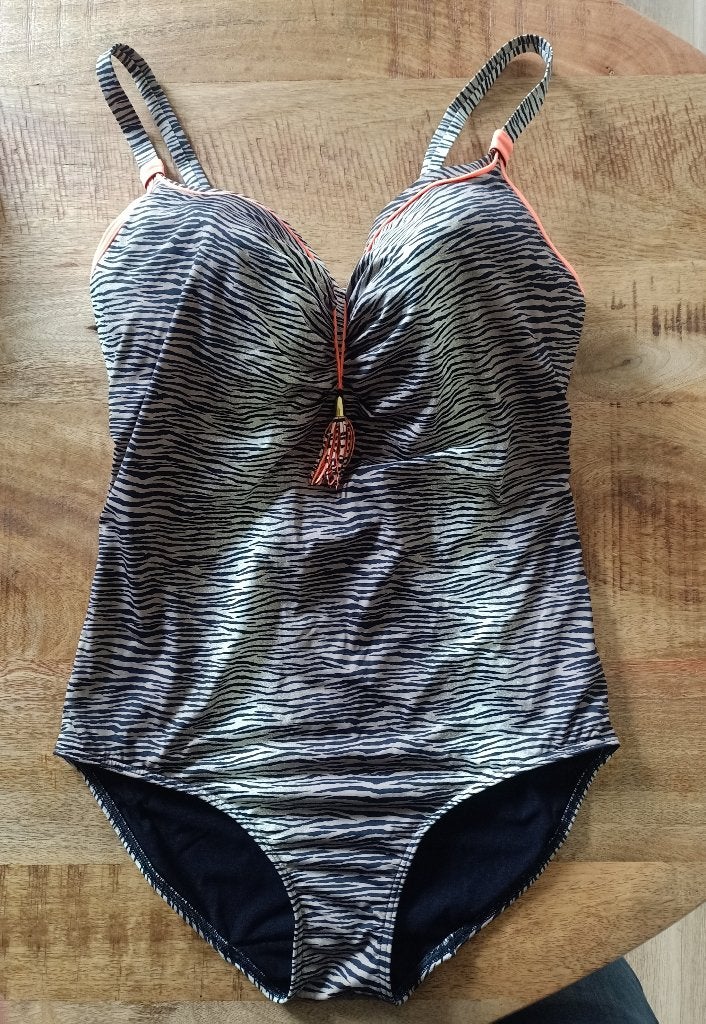 Prima donna badpak 75 F Nieuw bruin 75F, Kleding | Dames, Bruin, Nieuw, Badpak, Ophalen of Verzenden
