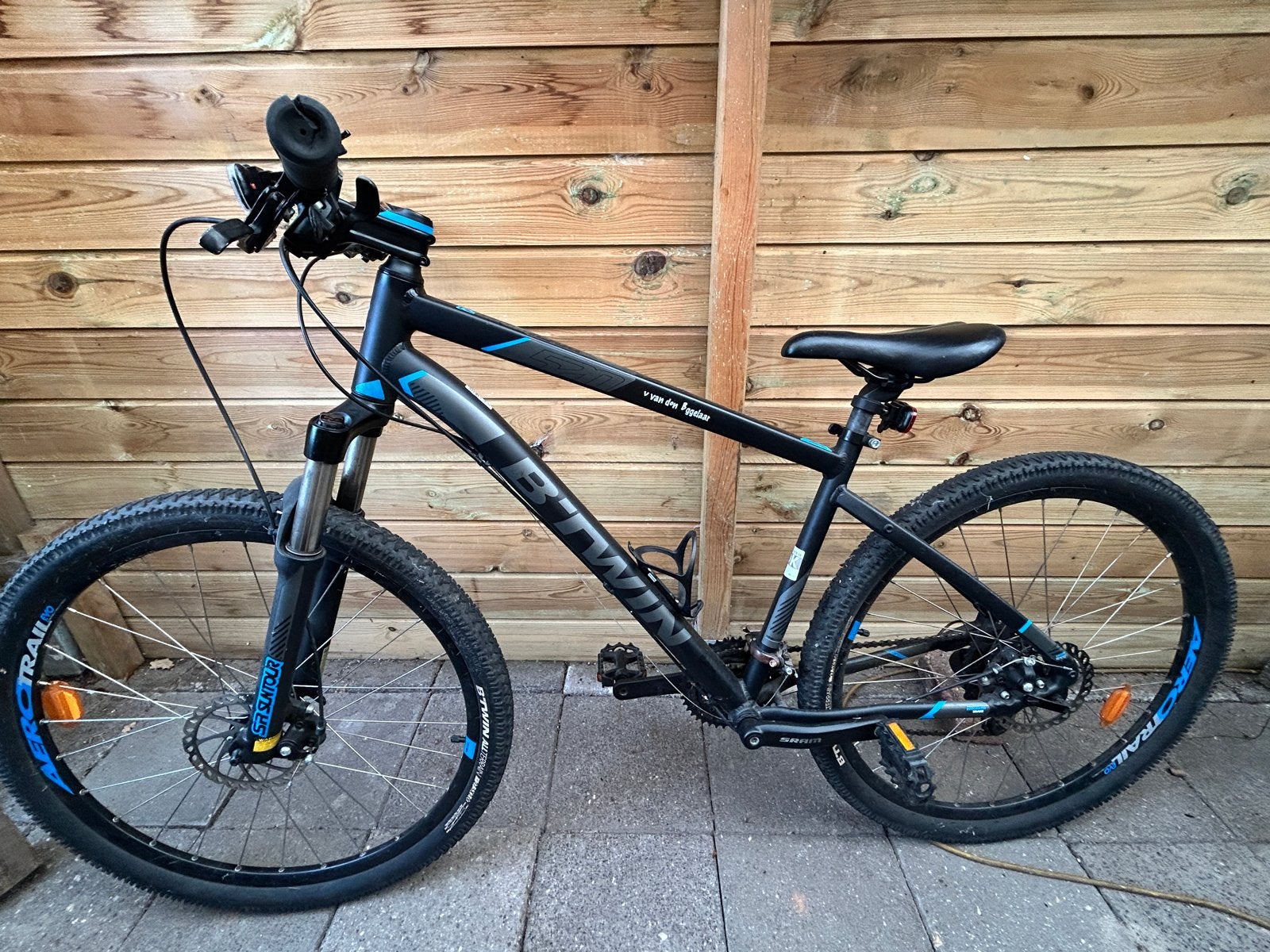B'Twin Rockrider 520 Mountainbike - Zwart/Blauw maat L, Gebruikt, Hardtail, Heren, 45 tot 49 cm