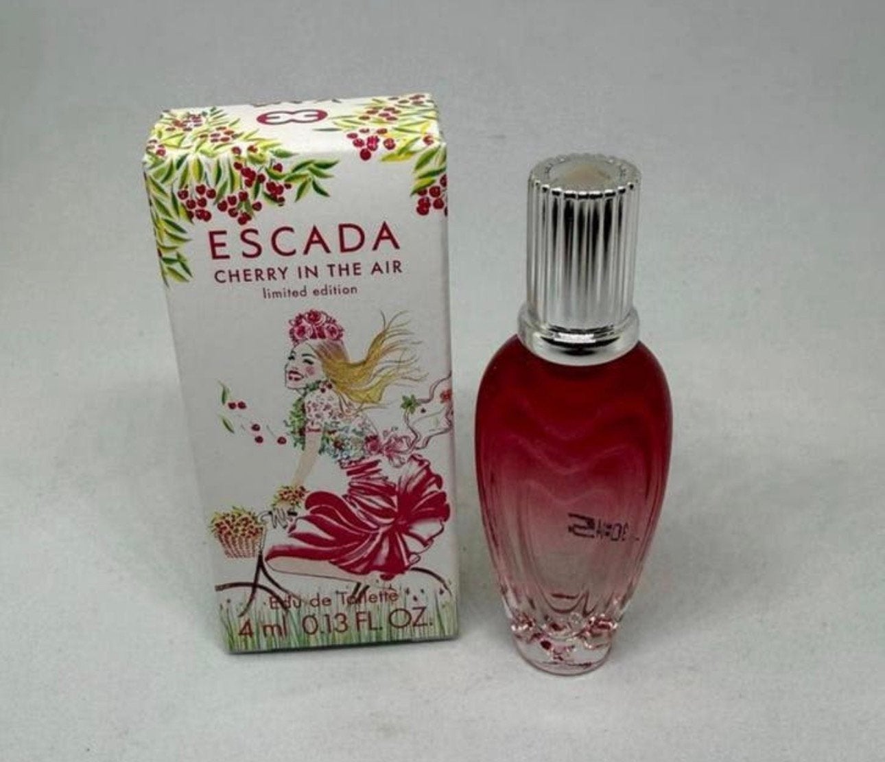 Parfum miniatuur Cherry in the Air Escada 4 ml edt, Verzenden, Nieuw, Miniatuur, Gevuld