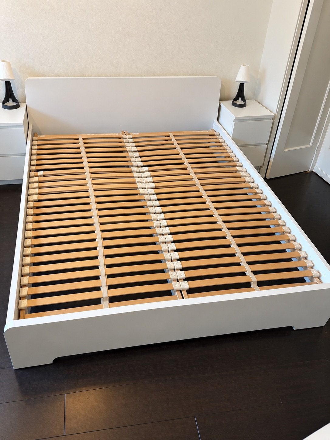 IKEA ASKVOLL BED 160x200cm + lattenbodem, Huis en Inrichting, Ophalen, Wit, Tweepersoons, Zo goed als nieuw