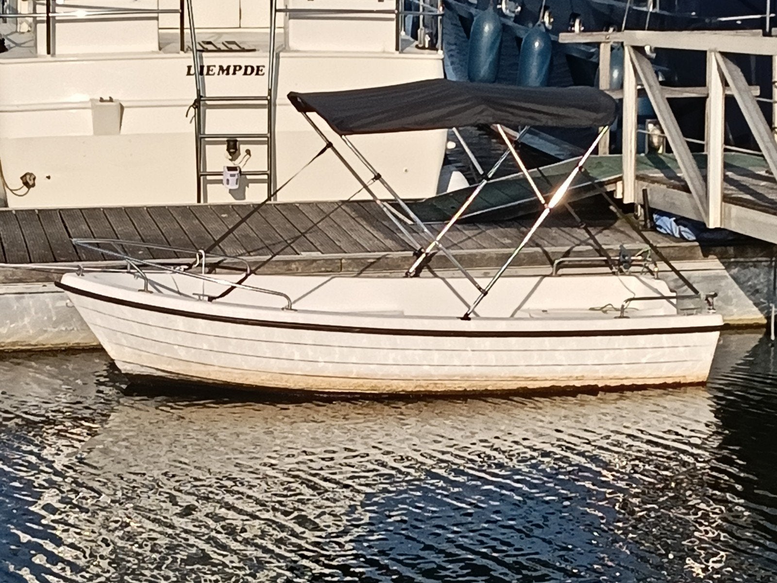 Kleine open boot met biminitop, Ophalen, Gebruikt, Buitenboordmotor, Biminitop