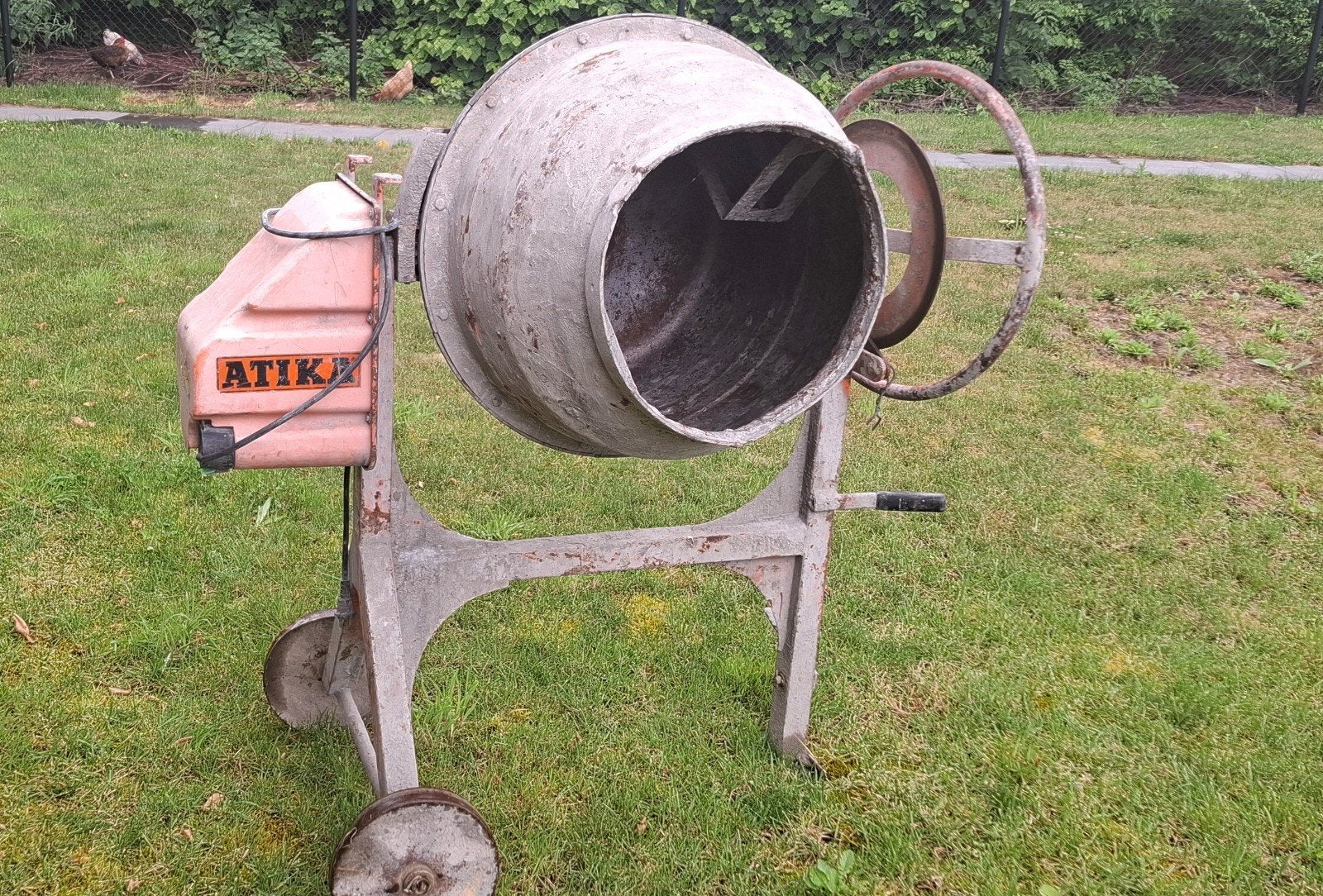 Betonmolen atika, Ophalen of Verzenden, Gebruikt