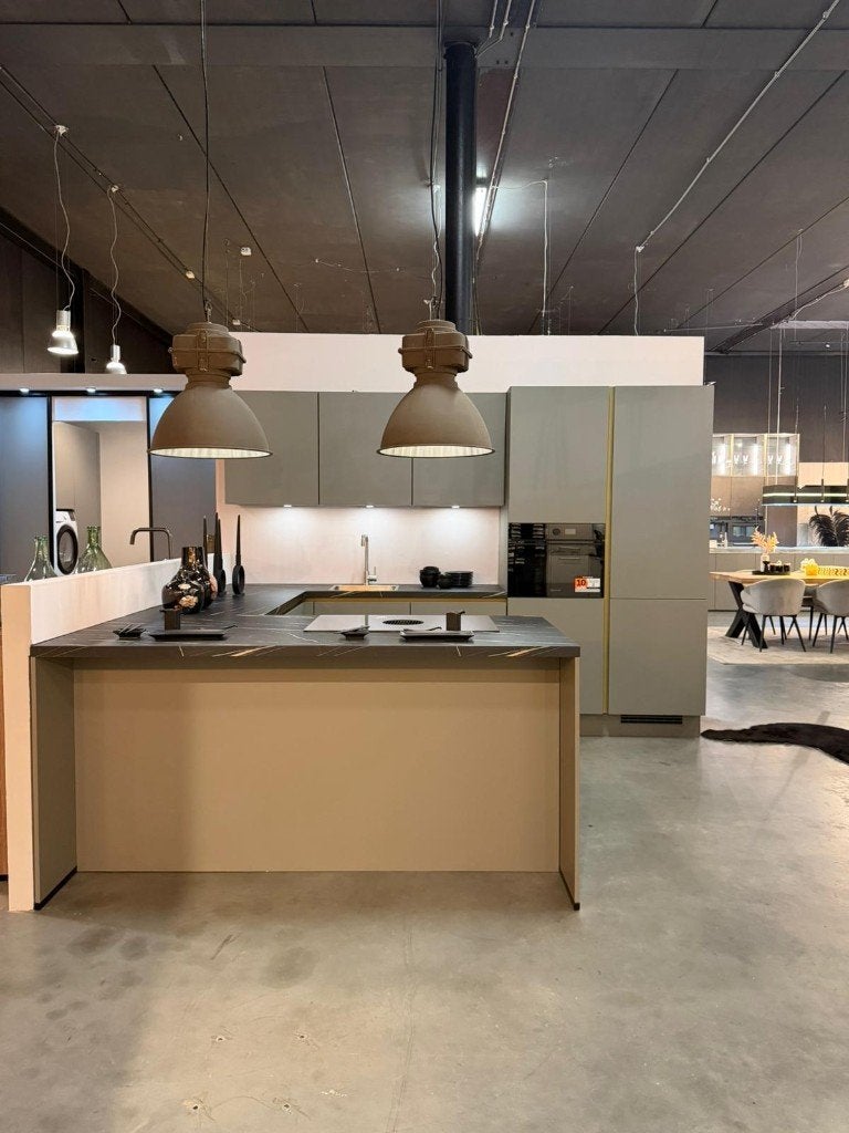 Complete Nieuwe keuken met apparatuur – Keuken Nicolai, Ophalen of Verzenden, Nieuw, Greeploos