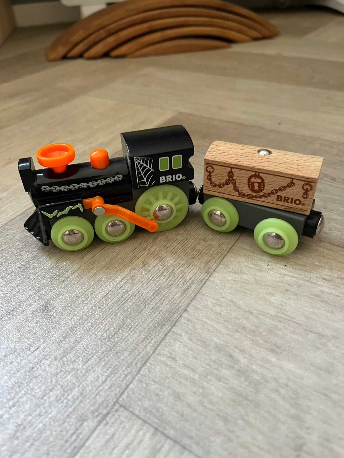 Brio Halloweentrein, Kinderen en Baby's, Speelgoed | Houten speelgoed, Ophalen of Verzenden, Zo goed als nieuw