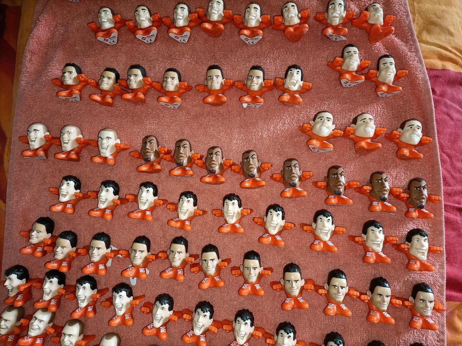 Heel veel spelersvogeltjes geluksvogeltjes C1000 poppetje, Ophalen of Verzenden, Zo goed als nieuw