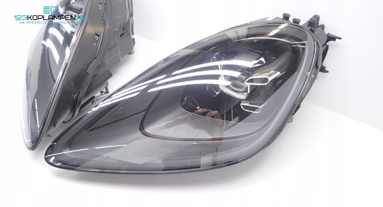 Porsche Cayenne 9YA Full LED koplamp koplampen links rechts, Auto-onderdelen, Ophalen, Gebruikt, -, -