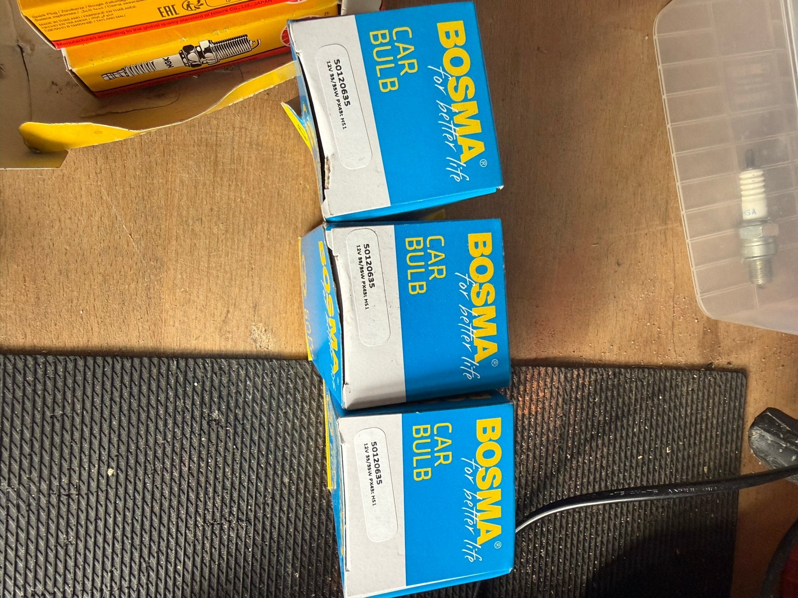 NGK Bougies & Bosma HS1 Lampen (Direct op te halen!), Auto-onderdelen, Ophalen of Verzenden, Nieuw, Universele onderdelen