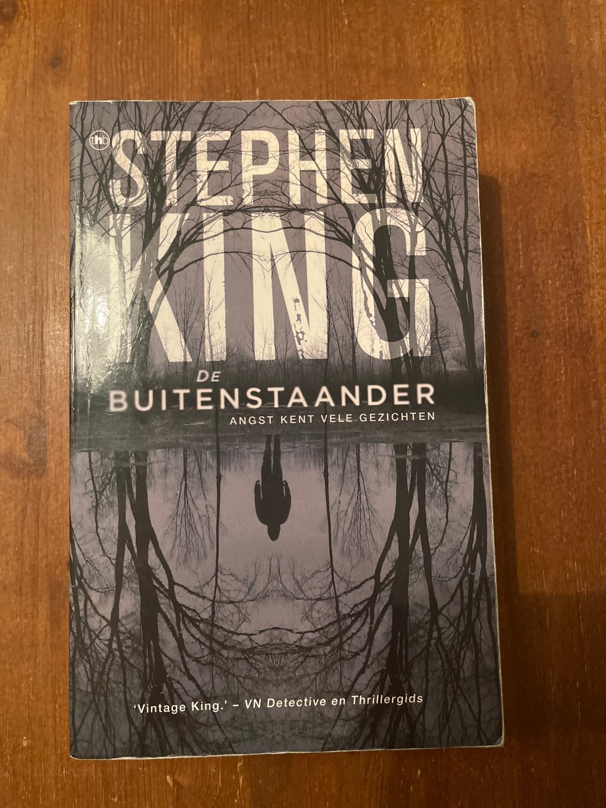 Stephen King - De Buitenstaander (Angst kent vele gezichten), Boeken, Ophalen of Verzenden, Gelezen, Wereld overig