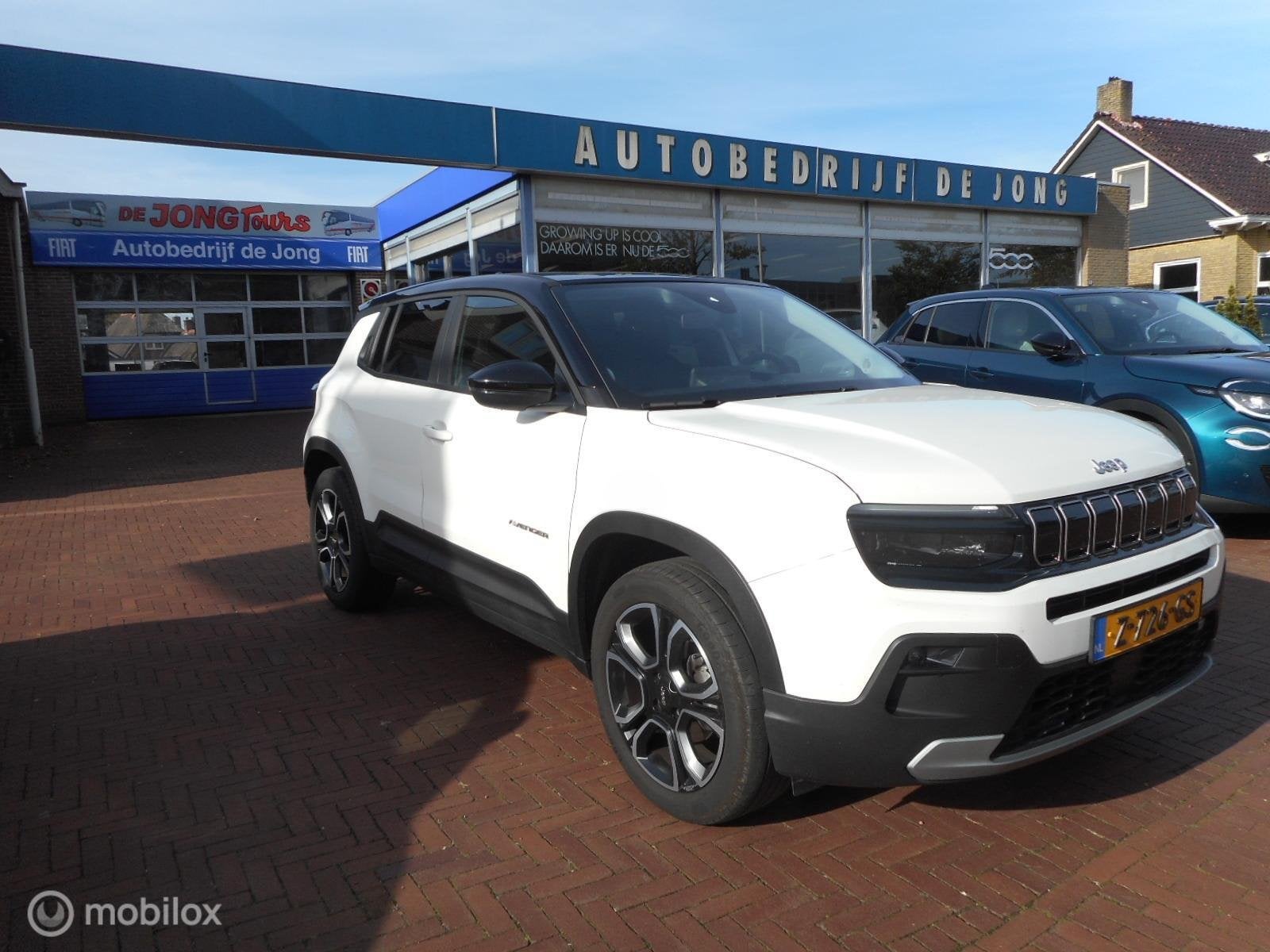 Jeep Avenger 1.2 Altitude JBL+KEYLESS+WINTERPACK, Voorwielaandrijving, Dealer onderhouden, Gebruikt, 1199 cc