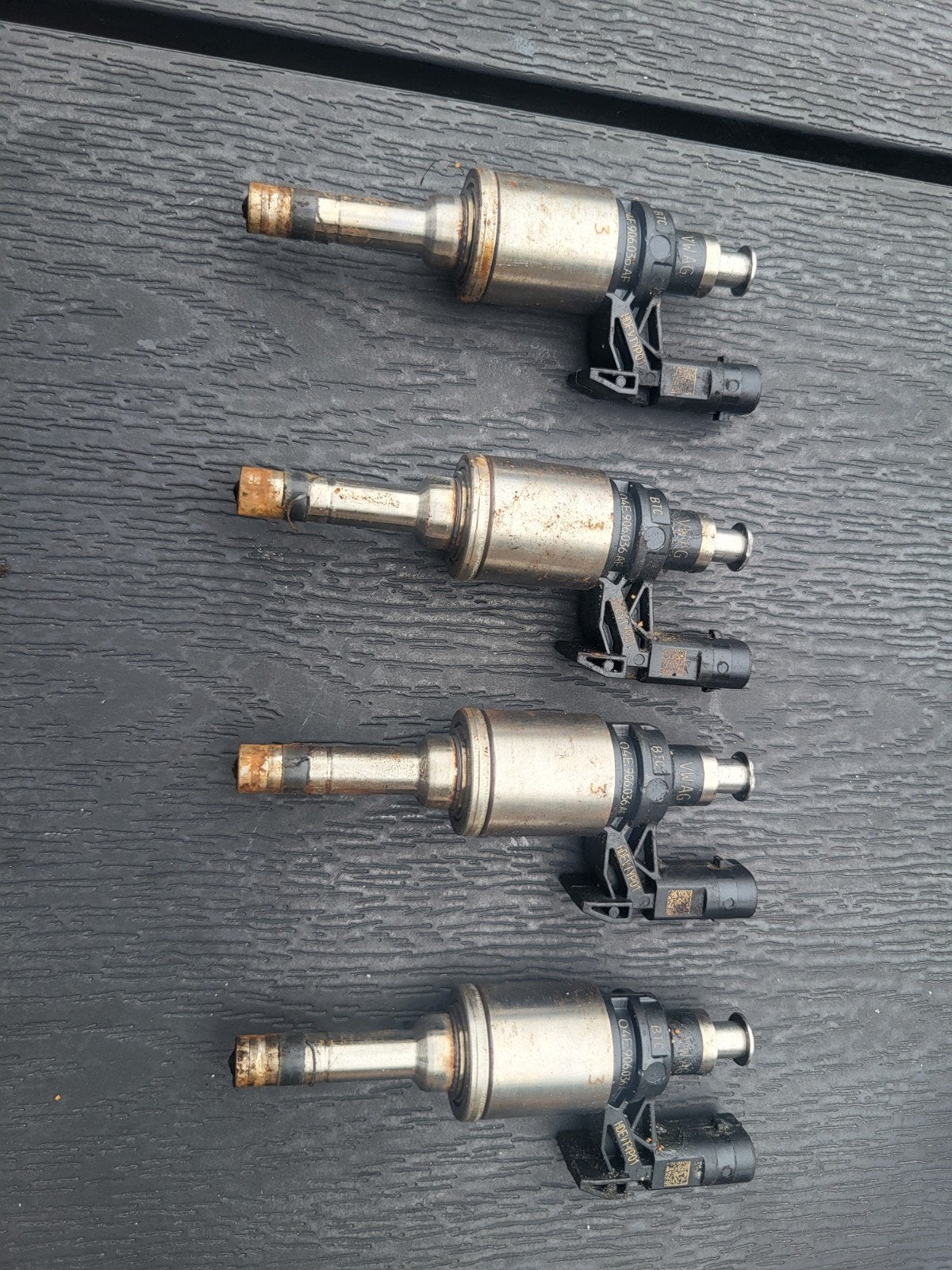 4 sruks verstuivers golf 7.5 nr 04e.906.036.af, Ophalen, Gebruikt, Volkswagen