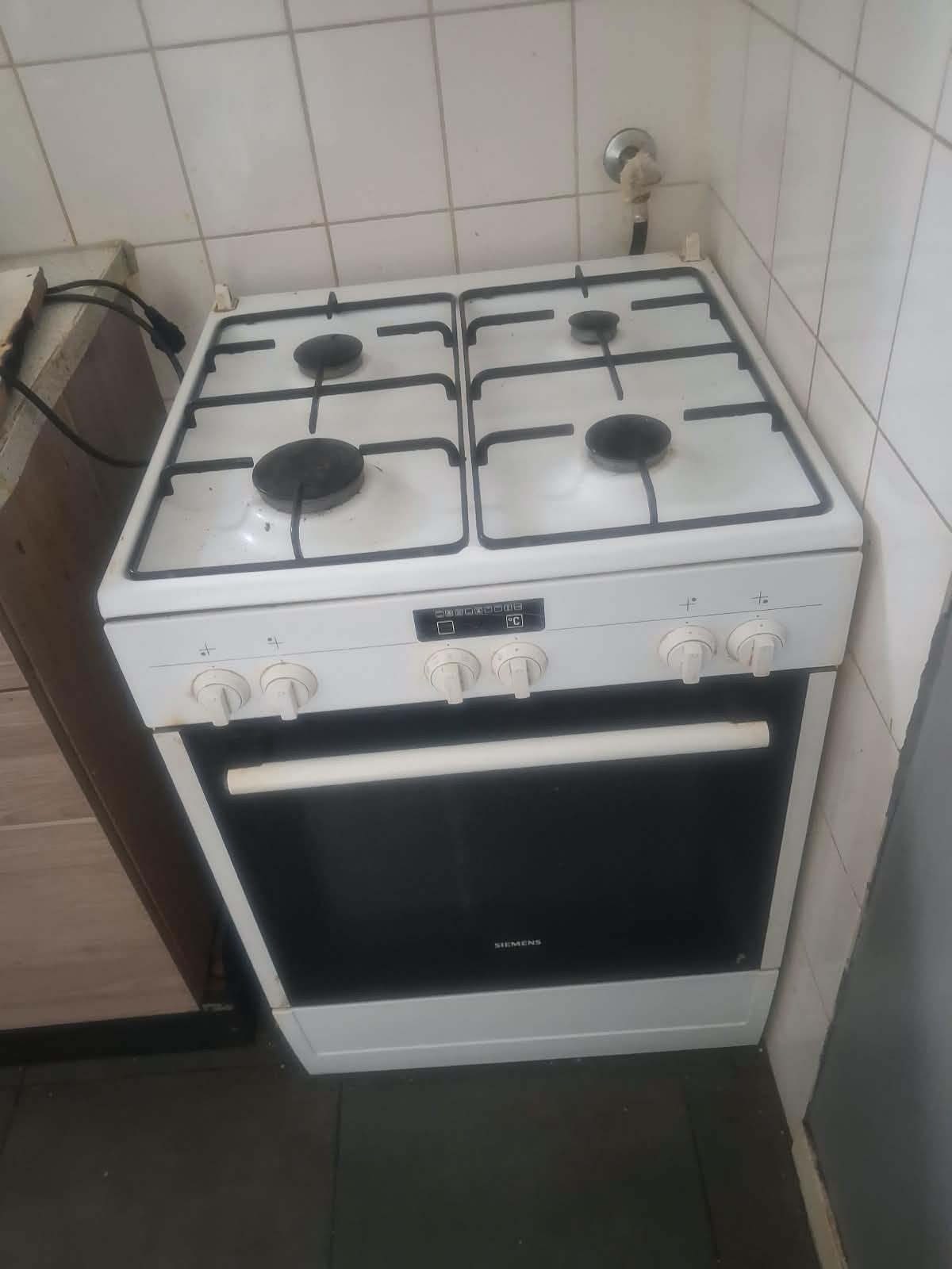 Siemens Gasfornuis met elektrische hetelucht oven Amsterdam, Ophalen, Gebruikt, Hete lucht, 4 kookzones