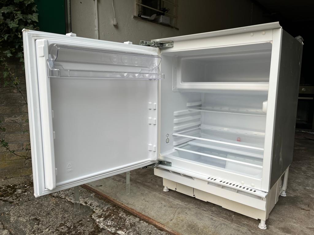 Huttra inbouw koelkast IKEA, Witgoed en Apparatuur, Koelkasten en IJskasten, Ophalen, Gebruikt, Minder dan 85 cm, 100 tot 150 liter
