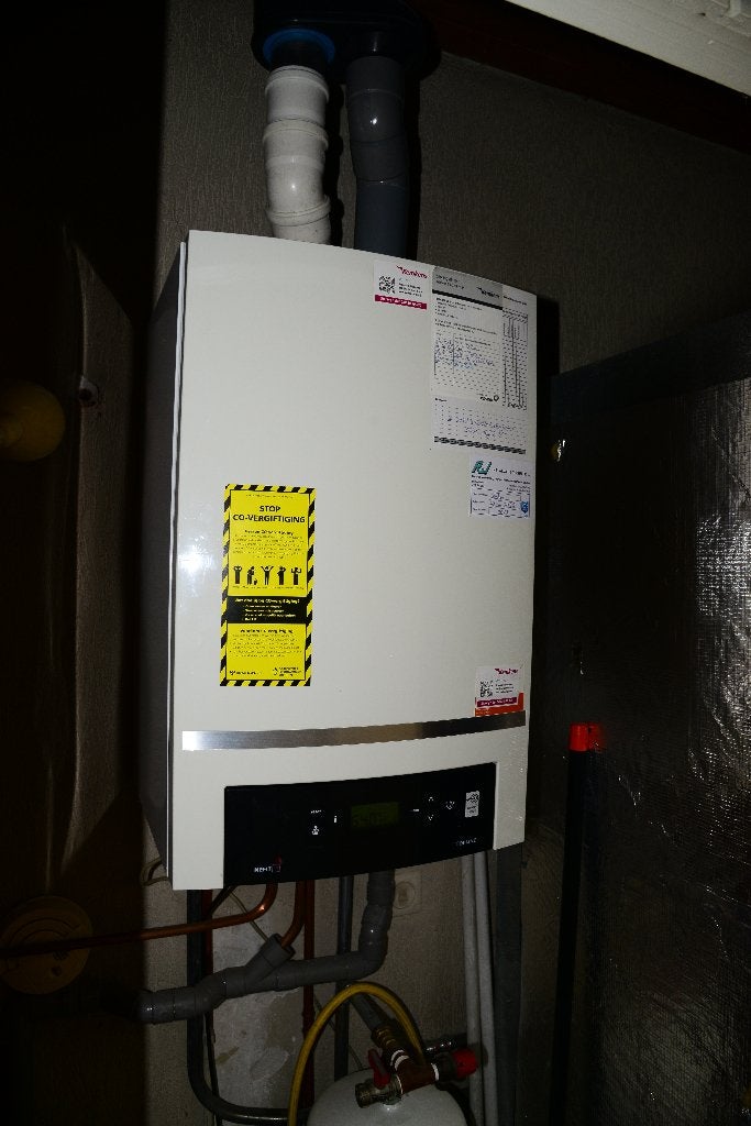 Werkend Nefit TOPLINE cv ketel jaar 2010 óók voor onderdelen, Ophalen, 30 tot 80 cm, Gebruikt, Cv-ketel of Combi-ketel