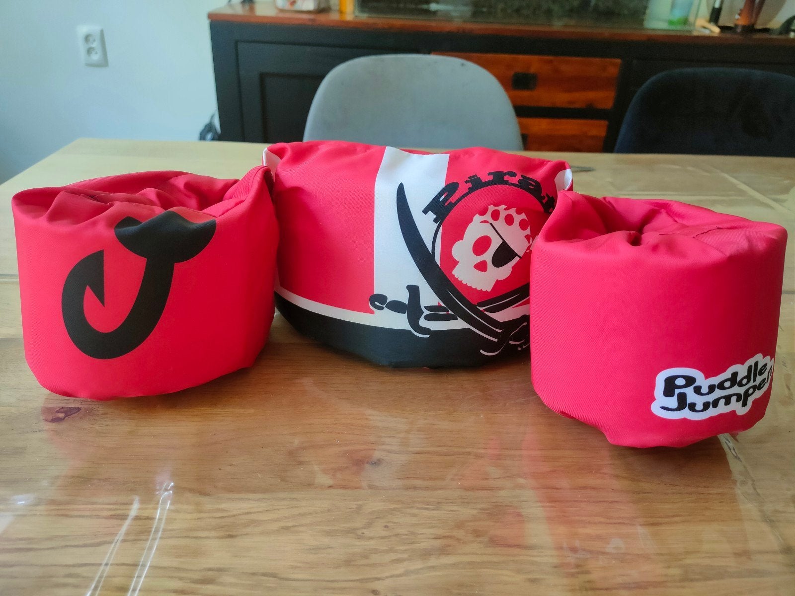 Puddle Jumper Deluxe-Pirate zwemvest 15-30kg, Ophalen of Verzenden, Zo goed als nieuw