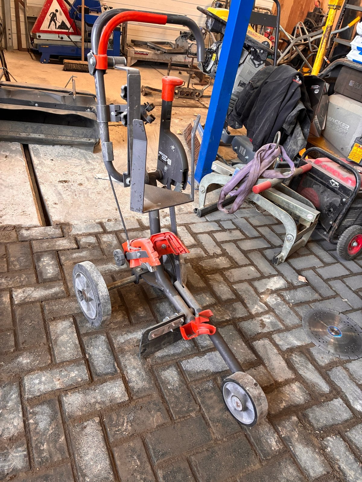 Husqvarna KV 760 zaagwagen - Zo goed als nieuw, Ophalen of Verzenden, Zo goed als nieuw