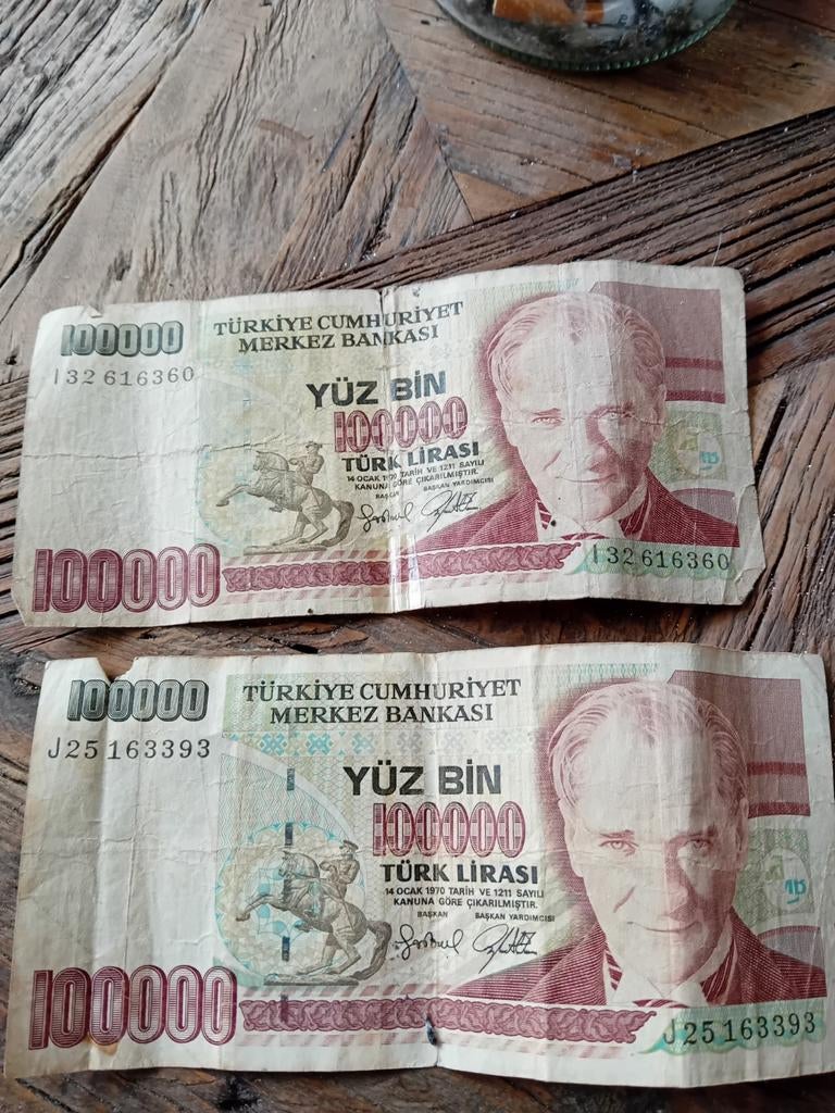 2x Turkse 100.000 Lira biljetten - Mustafa Kemal Atatürk, Ophalen of Verzenden, Midden-Oosten, Setje