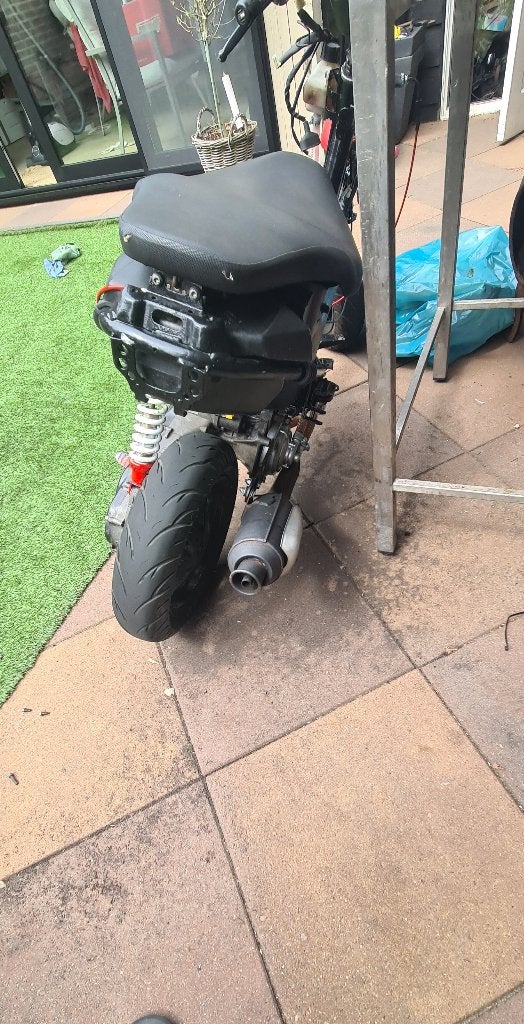 Jog rr watergekoelt te koop, Fietsen en Brommers, Scooters | Yamaha, Ophalen, JogR of RR, Tweetakt, 70 cc