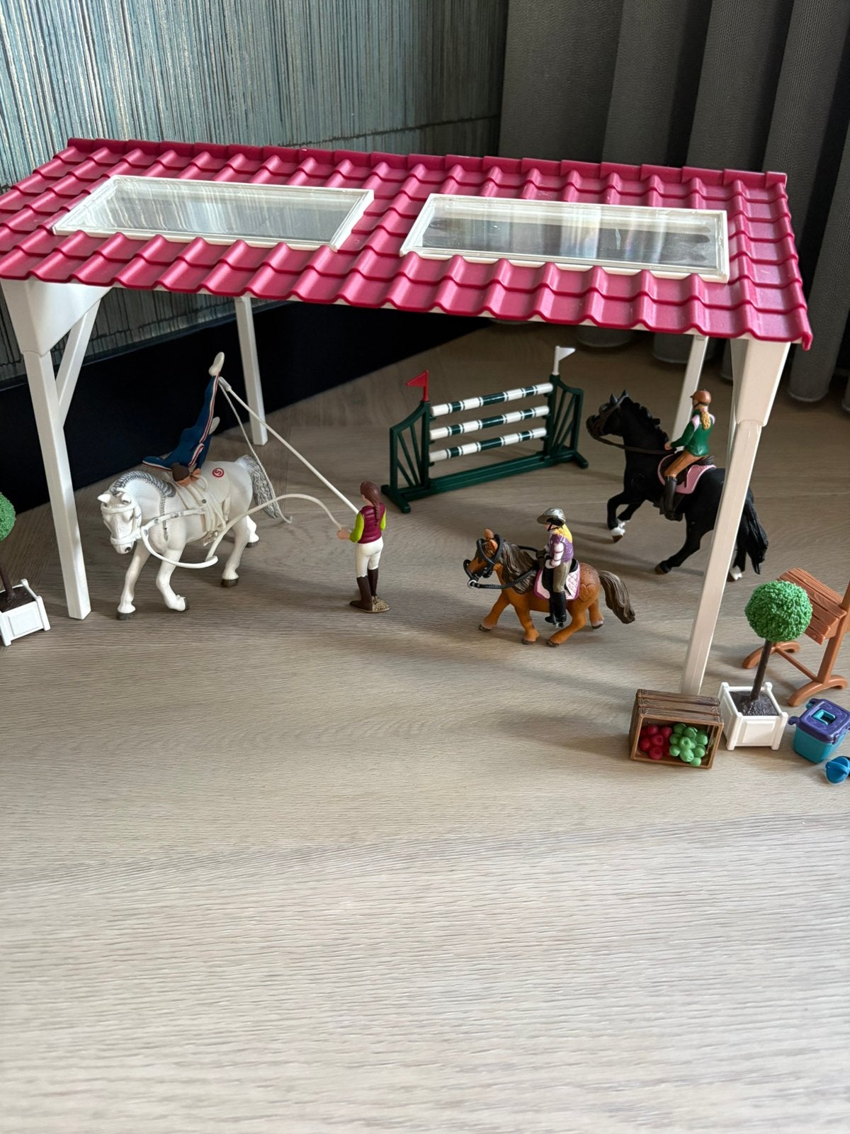 Schleich paarden ruiterschool, Ophalen, Zo goed als nieuw, Jongen of Meisje
