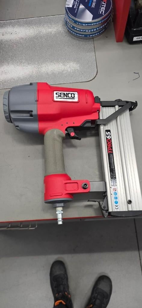 Senco Tacker T-Nailer TPRO65, Kyrocera, Pascallaan 88, 8218 NJ Lelystad, Nieuw, Ophalen of Verzenden