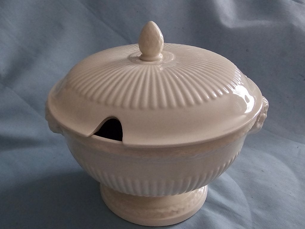 Wedgewood Edmé plain, Ophalen, Overige typen, Zo goed als nieuw, Wedgwood