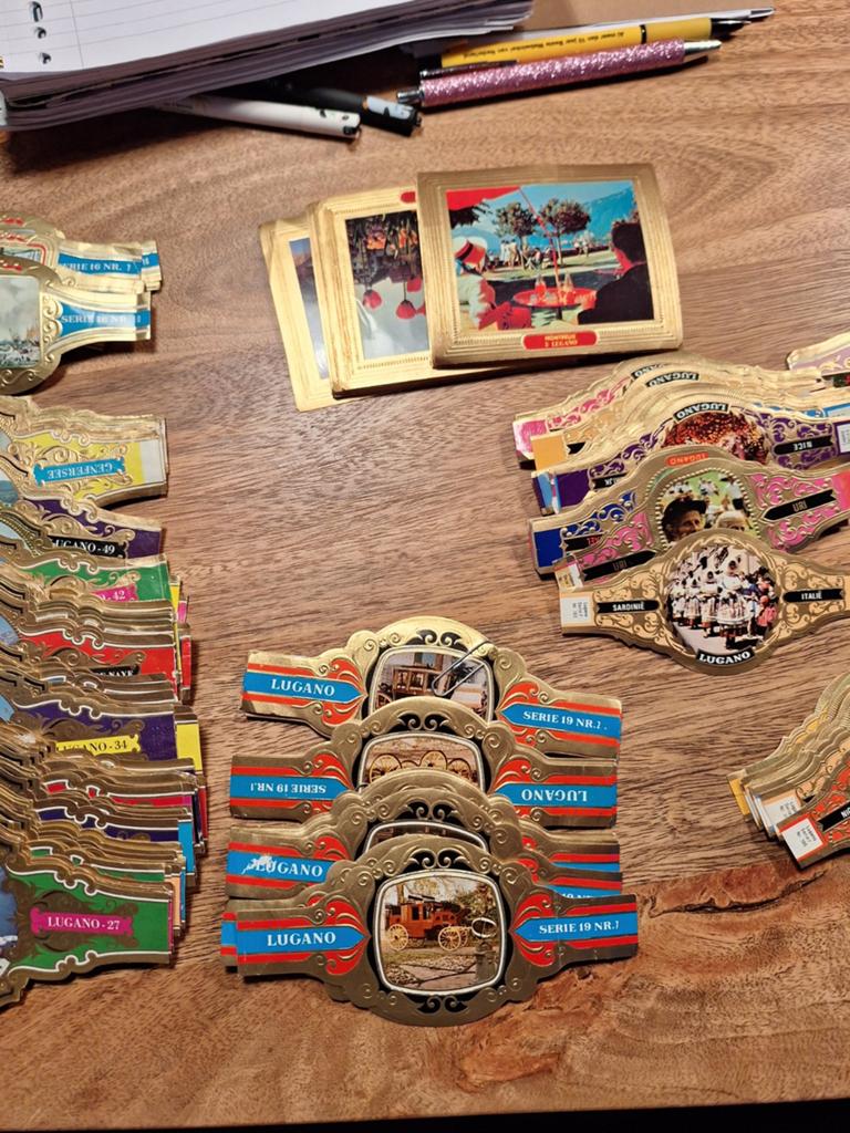 Sigarenbandjes Lugano 500 stuks, Verzamelen, Ophalen of Verzenden, Sigarenbandjes