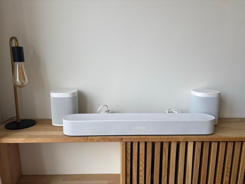 Sonos Beam + 2x Sonos One Wit Surround Set, Ophalen, Zo goed als nieuw, Surroundset zonder subwoofer, Sonos