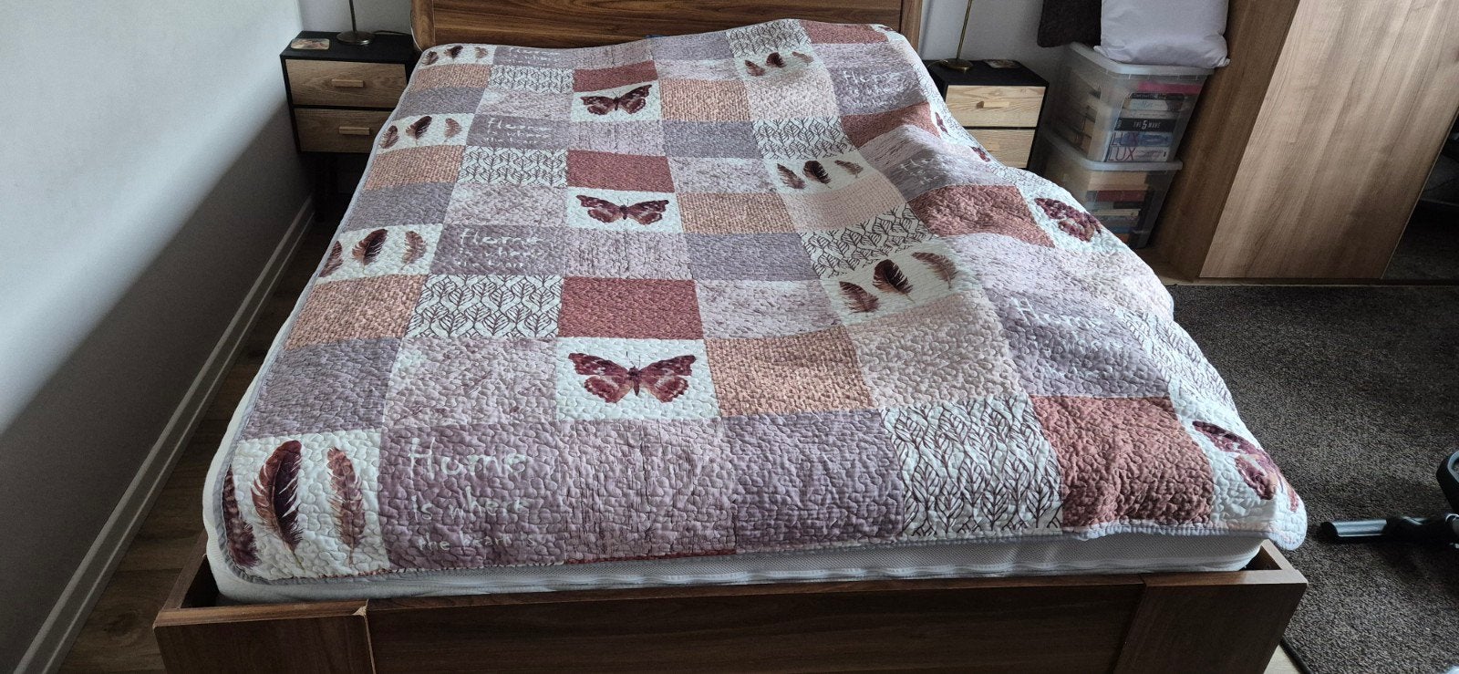IKEA sprei bruin grijs met vlinders 195x140, Huis en Inrichting, Eenpersoons, Bruin, Ophalen of Verzenden, Zo goed als nieuw
