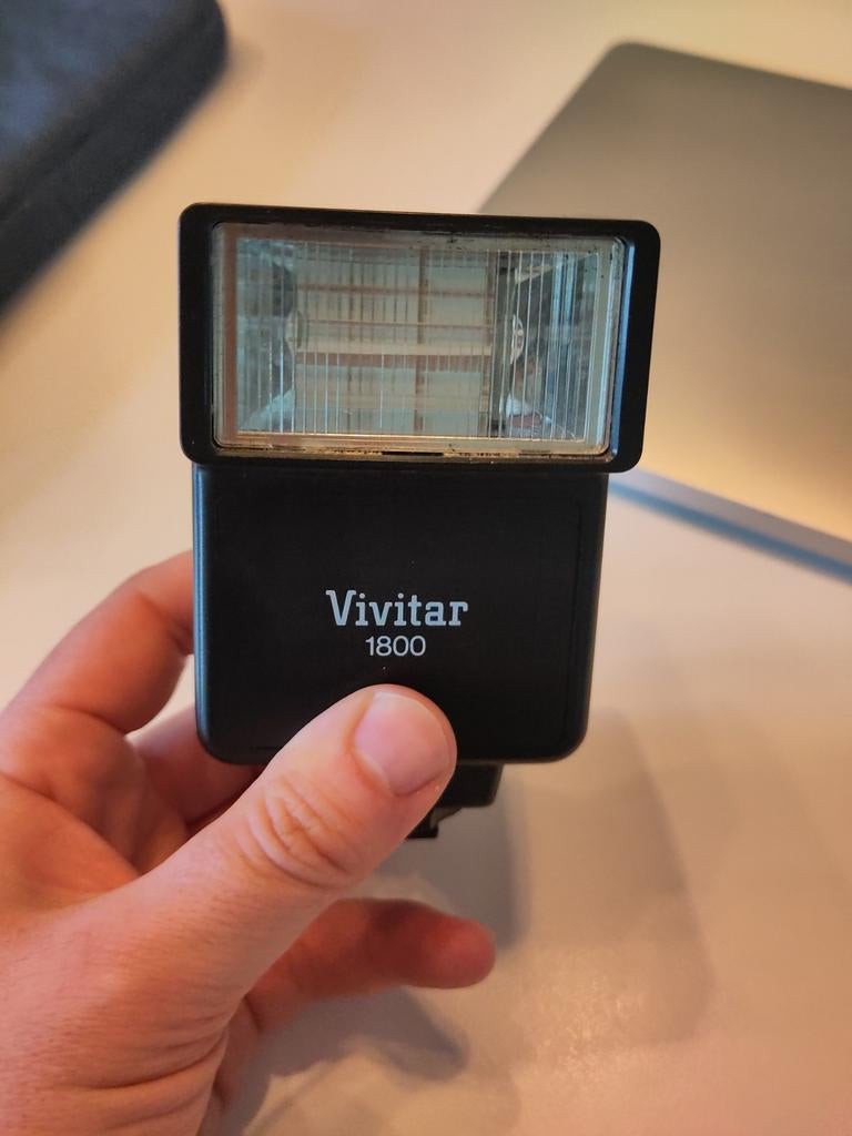 Vintage Vivitar 1800 flitser, werkt perfect!, Ophalen of Verzenden, Zo goed als nieuw, Overige merken