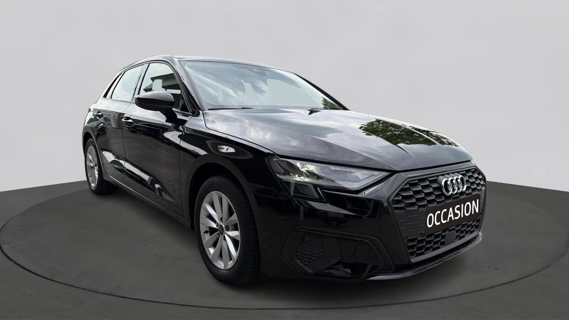 Audi A3 Sportback 30 TFSI Pro Line (bj 2024, automaat), Gebruikt, Zwart, Origineel Nederlands, Bedrijf