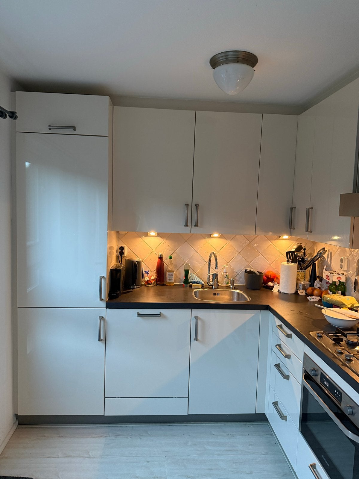 Keuken uit 2007 met Samsung combimagnetron en AEG koelkast, Ophalen, Gebruikt, Overige materialen, Wit